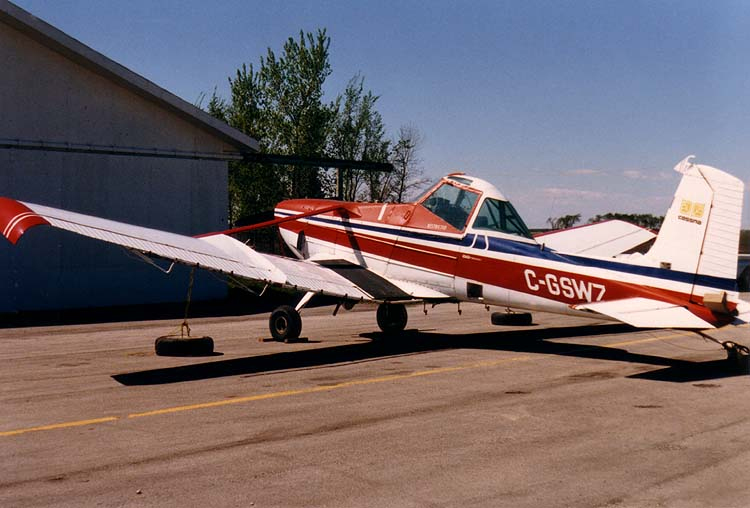 Cessna 188 encore en activité