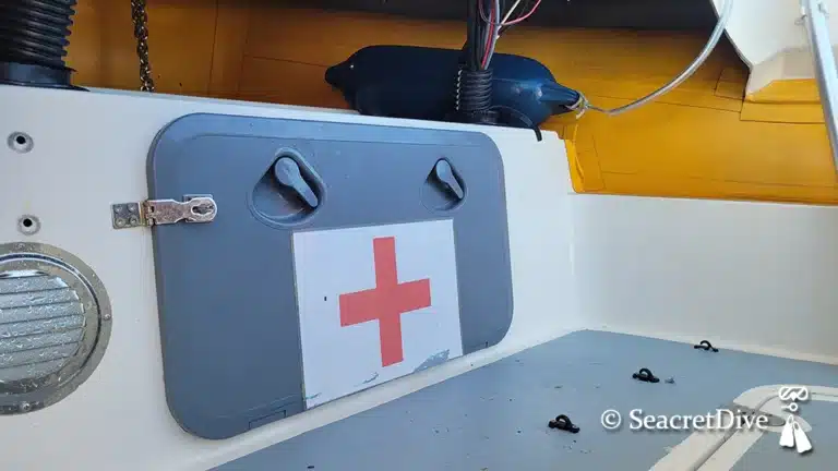 Bateau SeacretDive Secours 2